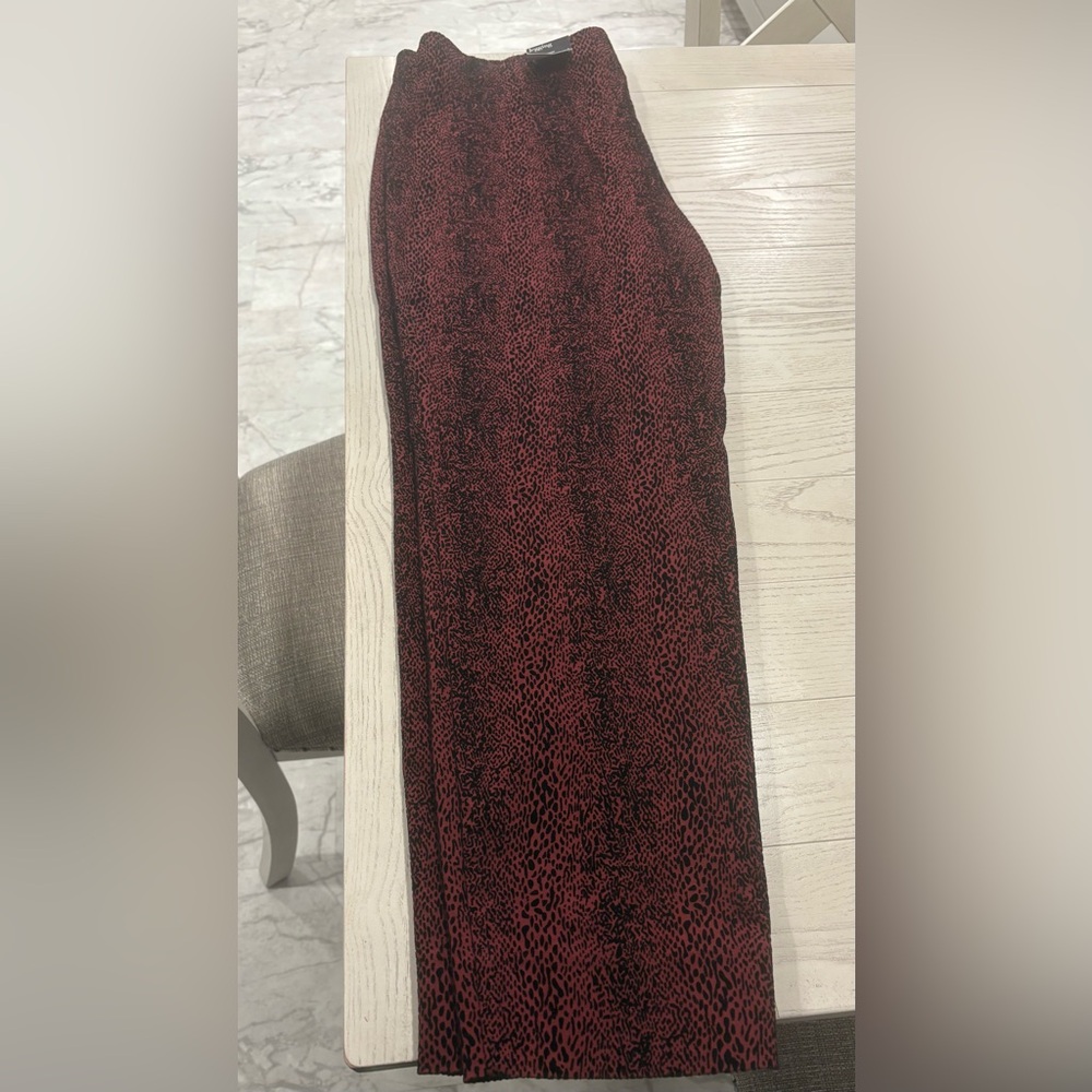 Alfani black and red comfo plus pants , Size 2x New with tags Comfort waist